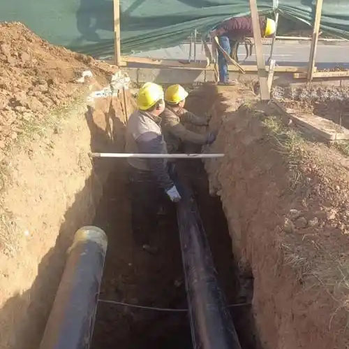 泊头过公路拉管